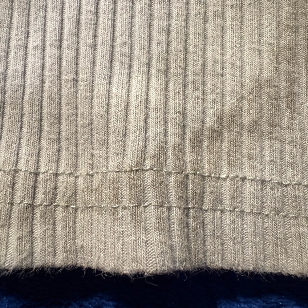 SHEIN  Ribbed Crop Top - Picture 2 of 6